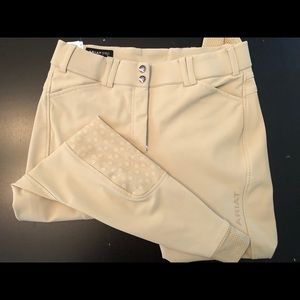 Ariat tri factor knee patch breech